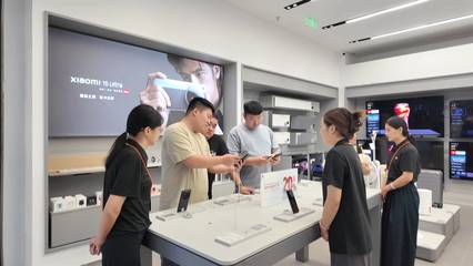 利津 電子產品銷售火爆，“后高考經濟”升溫，網絡技術服務成新寵